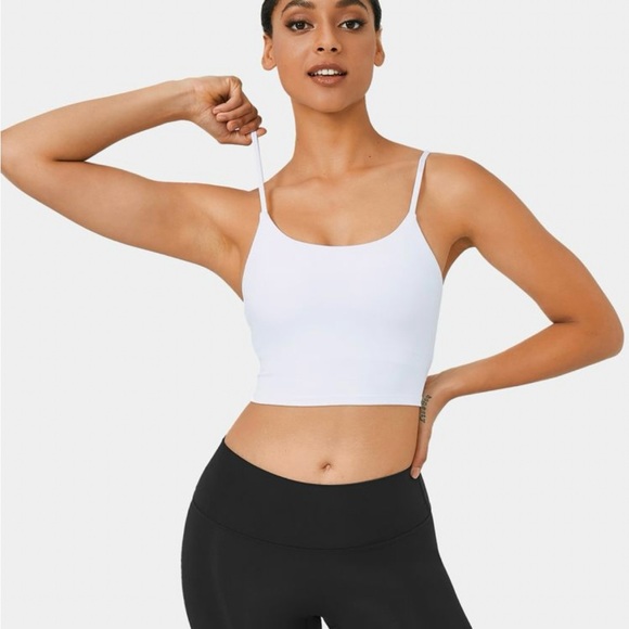 Basic Padded Cropped Workout Tops - Picture 5 of 8